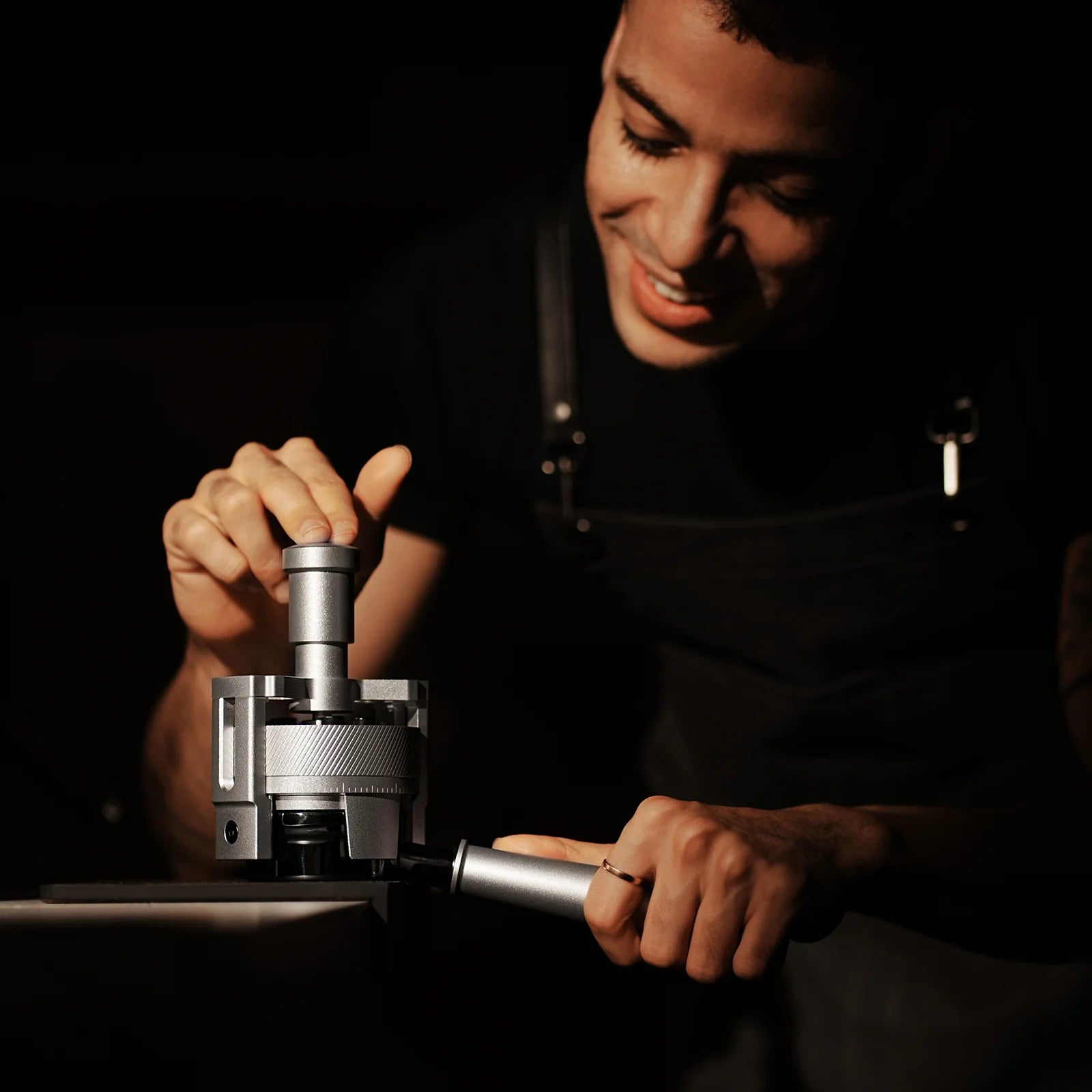 3BOMBER SE PRO攪粉針